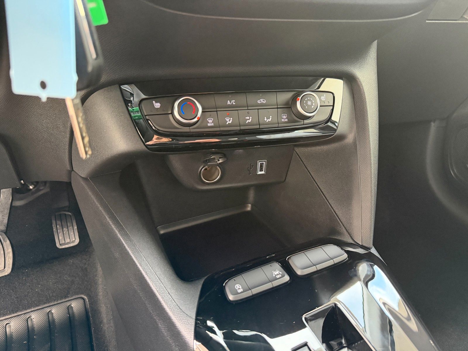 Fahrzeugabbildung Opel Corsa F Edition 110PS Hybrid Automatik/LED!