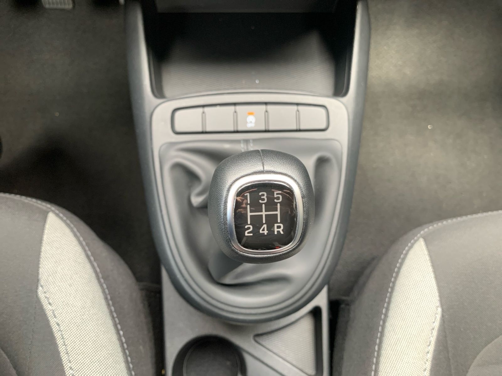 Fahrzeugabbildung Hyundai i10 1.0 Select Navi Kamera
