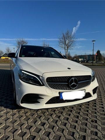 Mercedes-Benz C 400 4MATIC T Autom. -AMG Paket