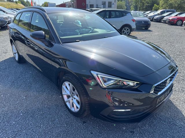 SEAT Leon ST 2.0 TDI *STYLE*PDCHI+VO+PARK-ASSIST*VOLL
