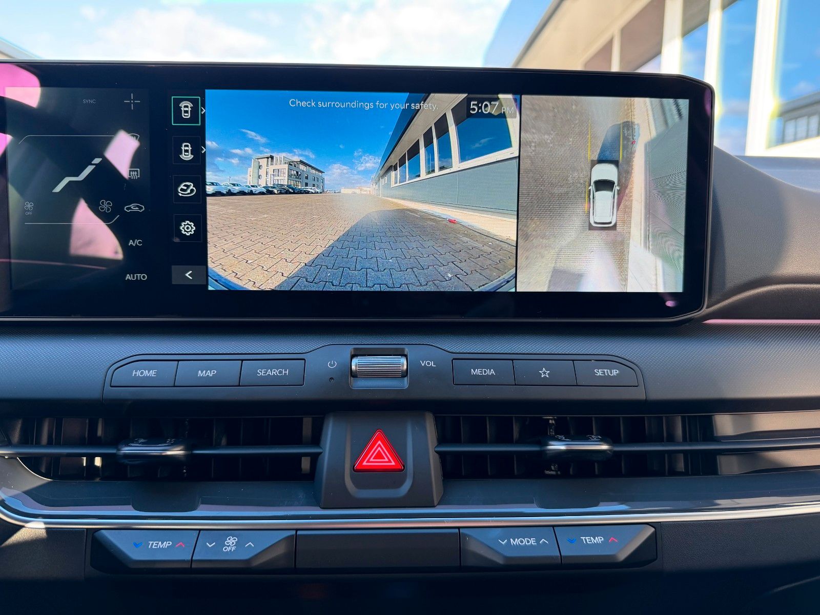 Fahrzeugabbildung Kia K4 1,6 T-GDI DCT Spirit Drive Wise Sound