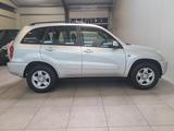Toyota RAV 4 1.8 4x2 / AHK / KLIMA / - Toyota RAV 4 bis 15.000 Euro