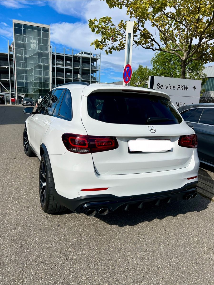 MERCEDES-BENZ GLC 43 AMG GLC 43 4MATIC+ Autom. Standard