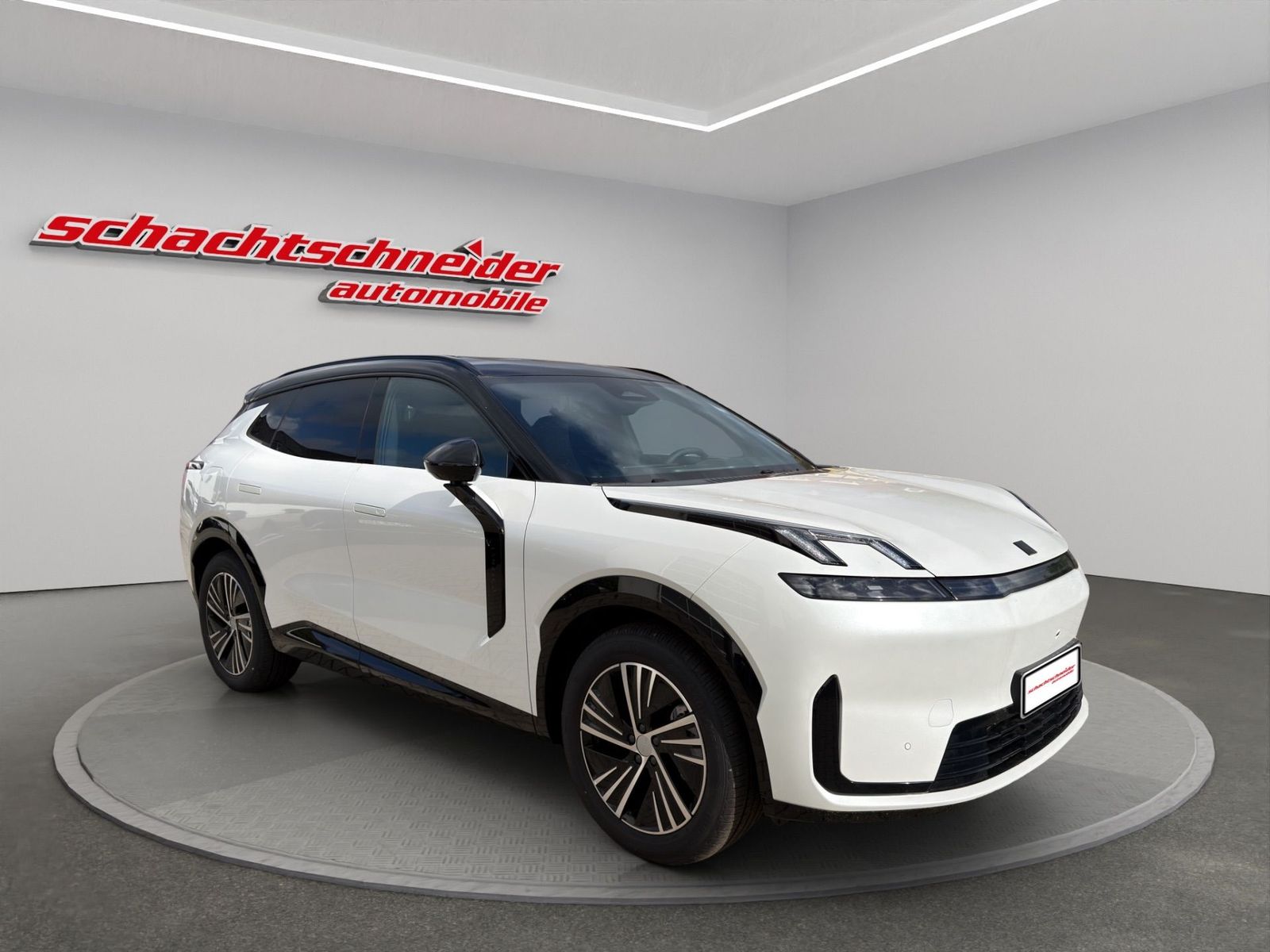 Lynk & Co 08