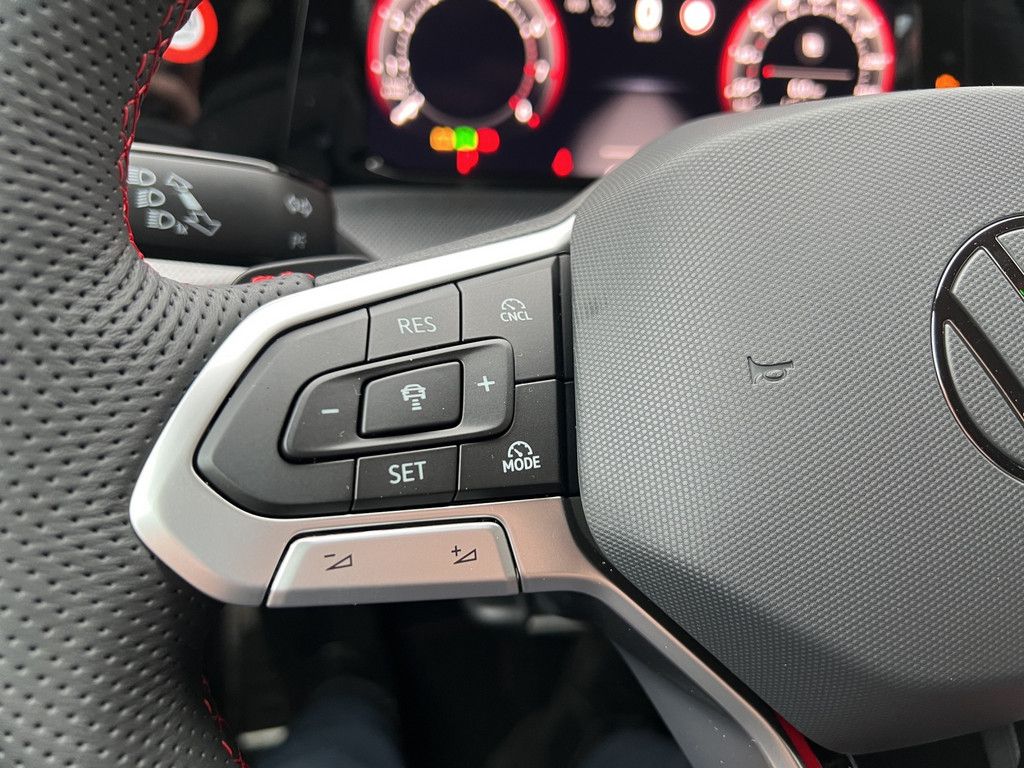Volkswagen Golf VIII GTI Clubsport 2.0 TSI DSG MATRIX-LED foto 22