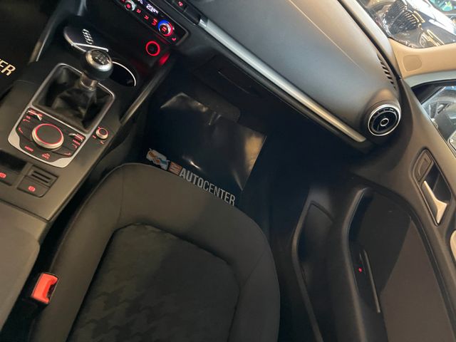 Audi A3 Sportback attraction ultra*2. Hand*Navi*Xenon