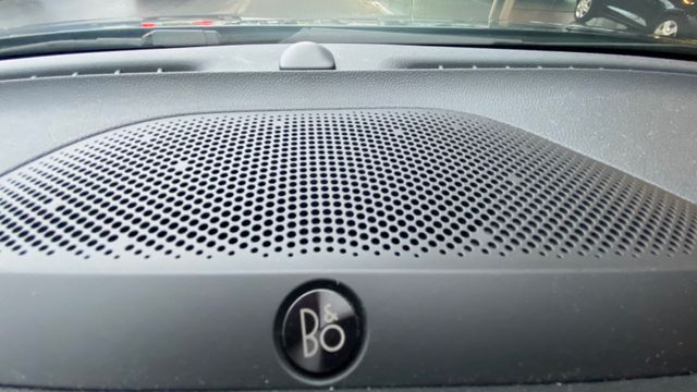 Fahrzeugabbildung Ford Focus Turnier ST-Line X, Styling*PANO*Matrix-LED