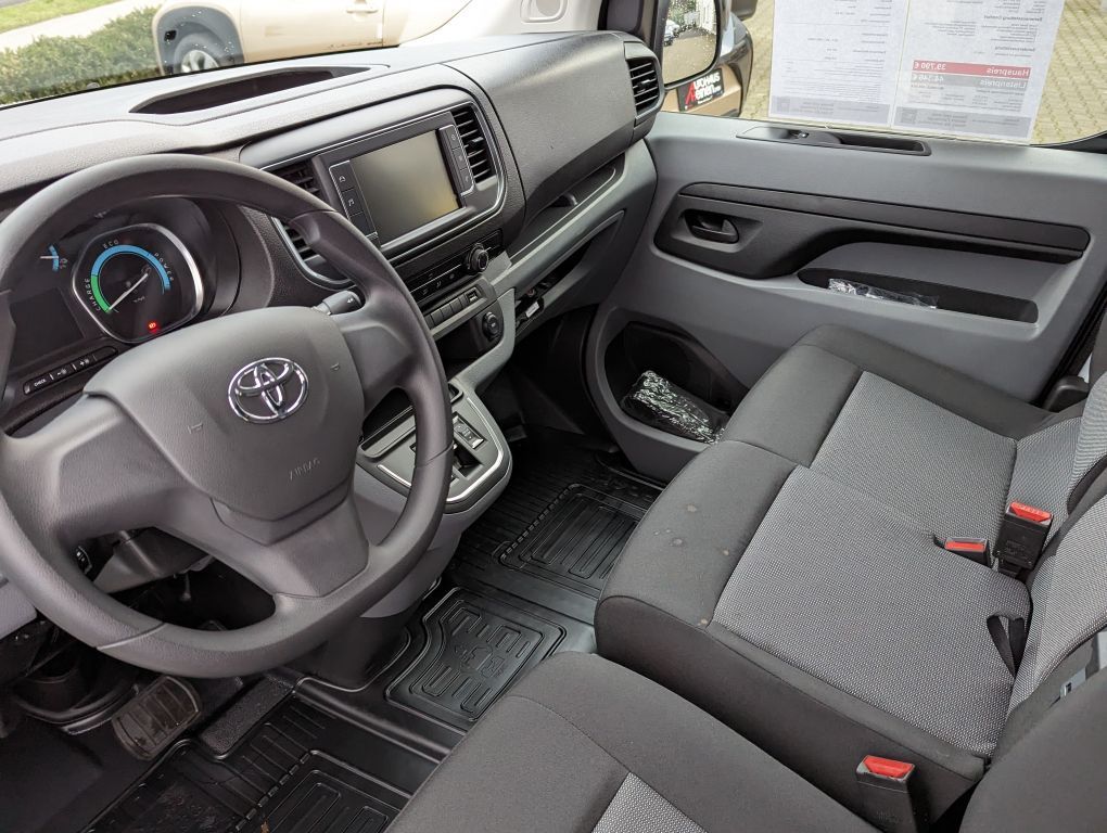 Fahrzeugabbildung Toyota Proace Elektric (50 kWh) L1 Comfort (V)