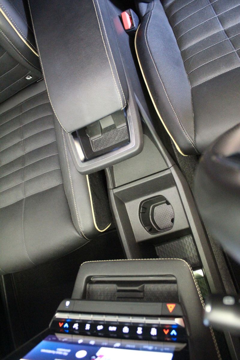 Fahrzeugabbildung Renault Megane E Tech Iconic EV60 220hp optimum charge