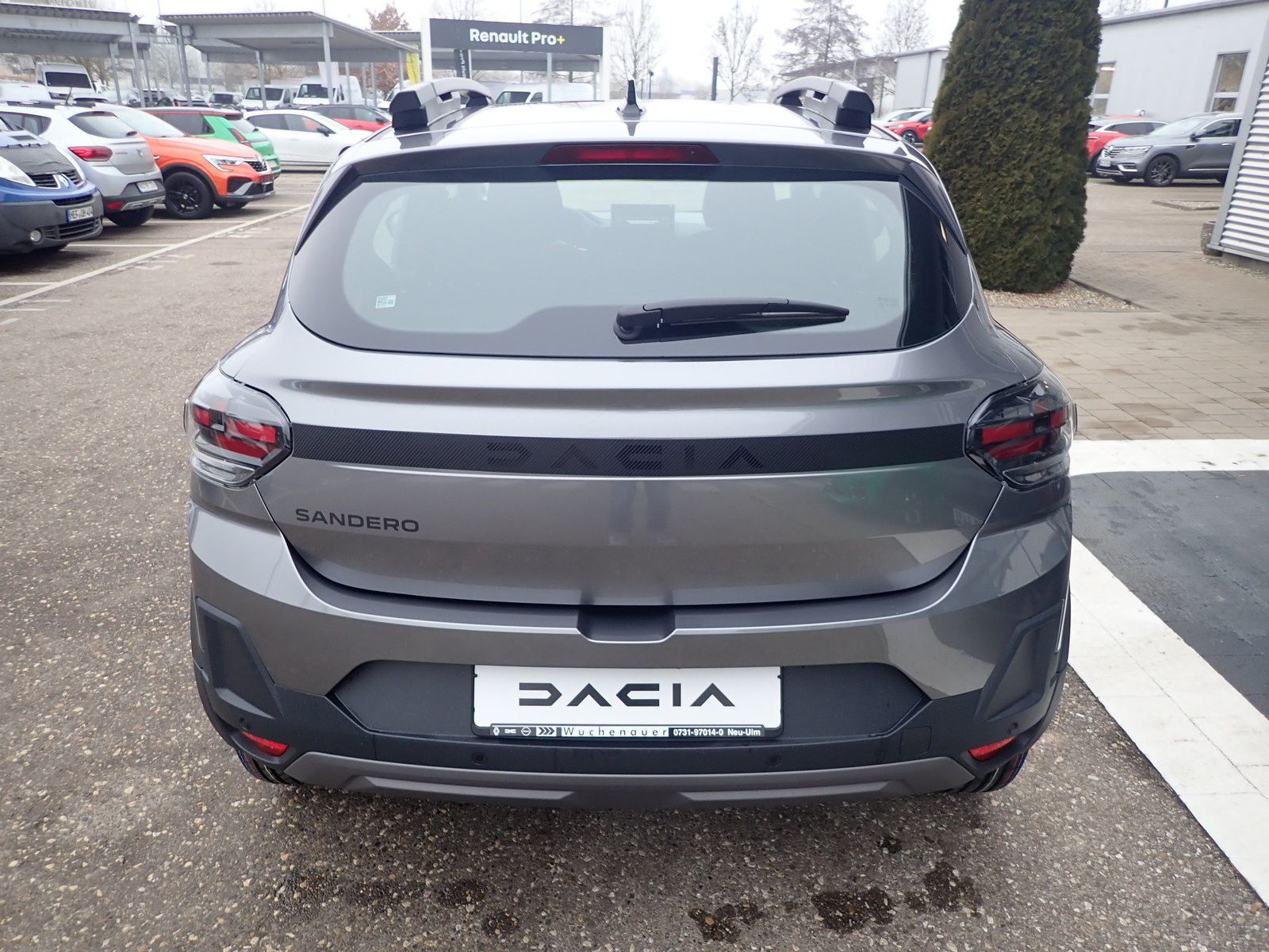 Fahrzeugabbildung Dacia Sandero Stepway Expression TCe 110