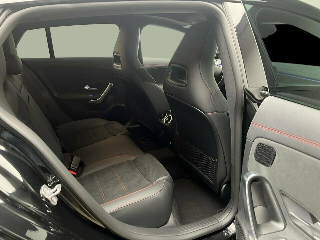 Mercedes-Benz CLA 180 Shooting Brake