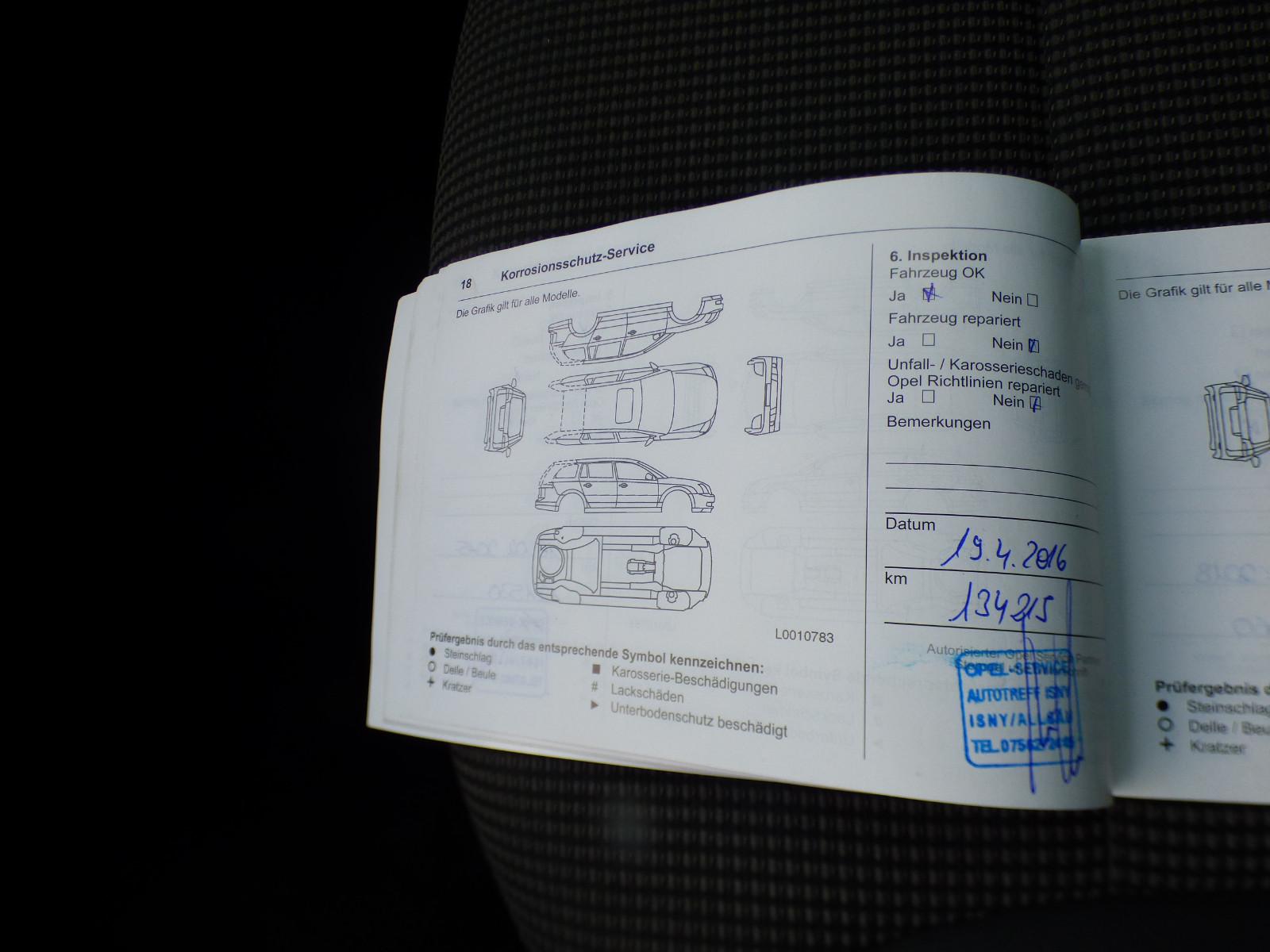 Opel Insignia 2012 — photo 33