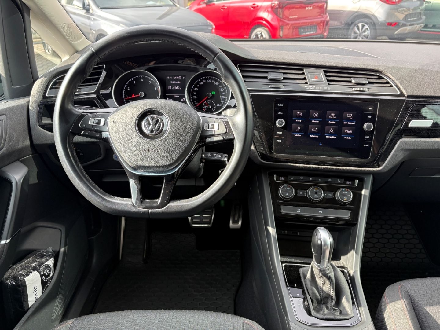 Fahrzeugabbildung Volkswagen Touran 1.6 TDI Comfortline BMT Start-Stopp