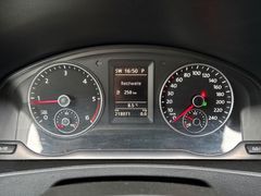 Fahrzeugabbildung Volkswagen T5 Multivan 140PS DSG Navi Klima Sitzh Xenon 7Si