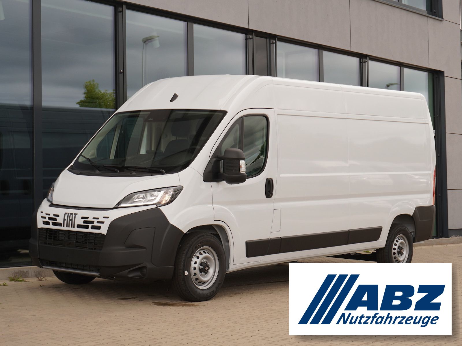 Fiat Ducato Maxi 35 L3H2 180 / 10-Zoll-Navi + Kamera