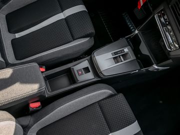 Opel Frontera 1.2 Edition 74kW Navi Spurhalteassi.