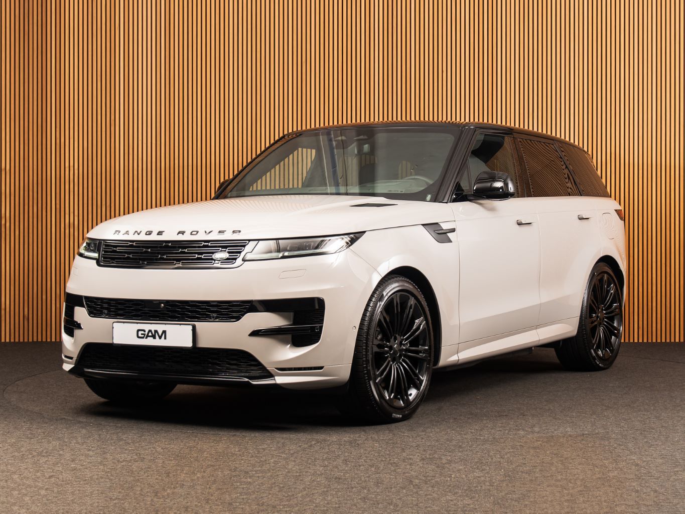 Land Rover P550e AUTOBIOGRAPHY-23"-TOWB-BLACK P-23"-COMFORT