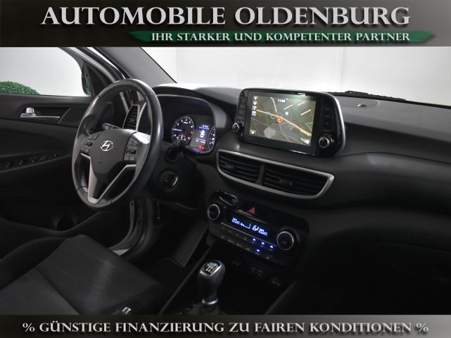 Hyundai Tucson 1.6 *AHK*RÜCKFAHRKAMERA*SHZ*NAVI*PDC*18"
