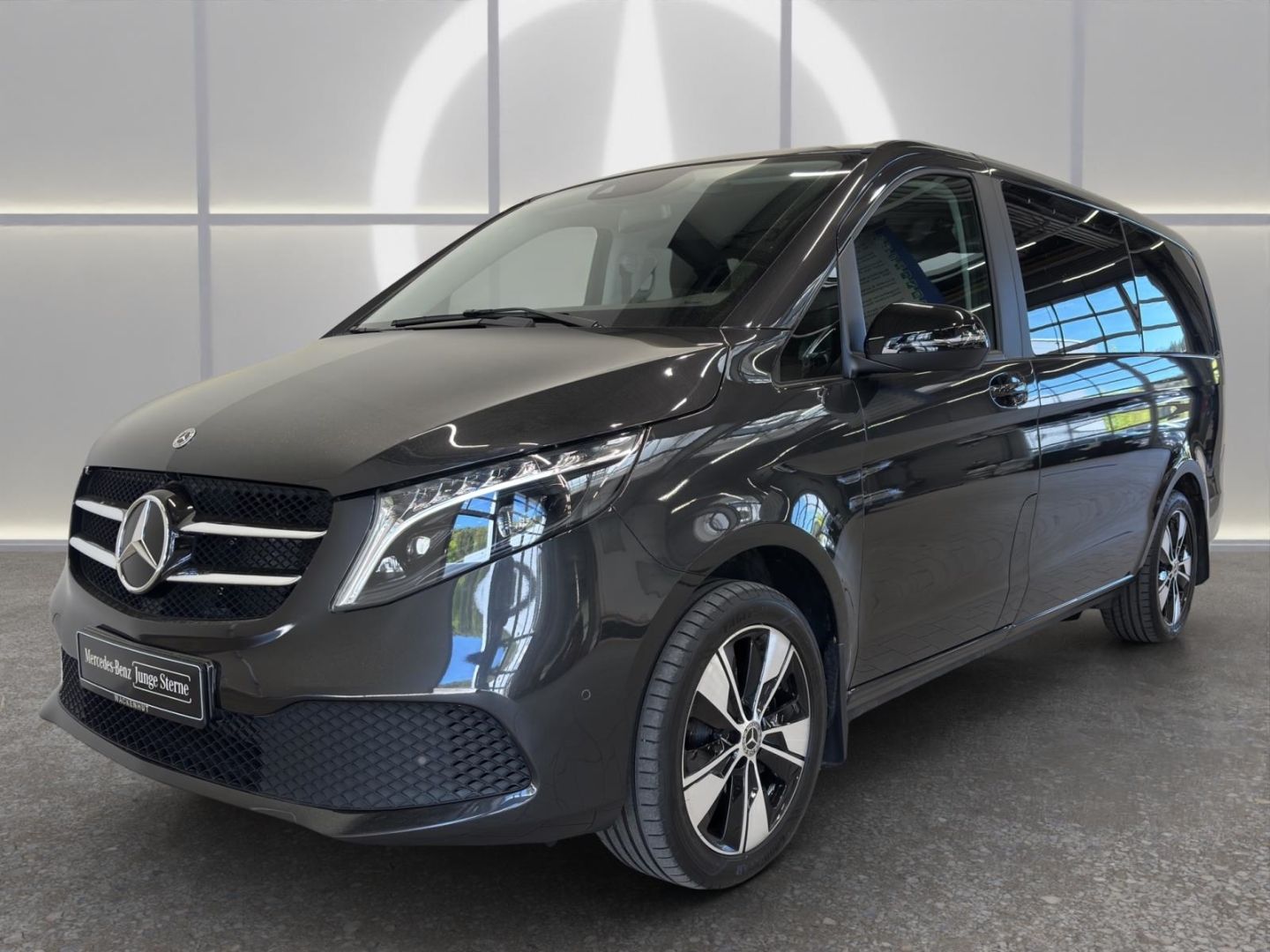 MERCEDES-BENZ V 250 d 4M LANG SPORT EXT.NIGHT+AHK+RFK+DIST+ILS
