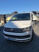 Volkswagen T6 Multivan Highline  - Volkswagen T6 Multivan mit Diesel-Antrieb: Weiß