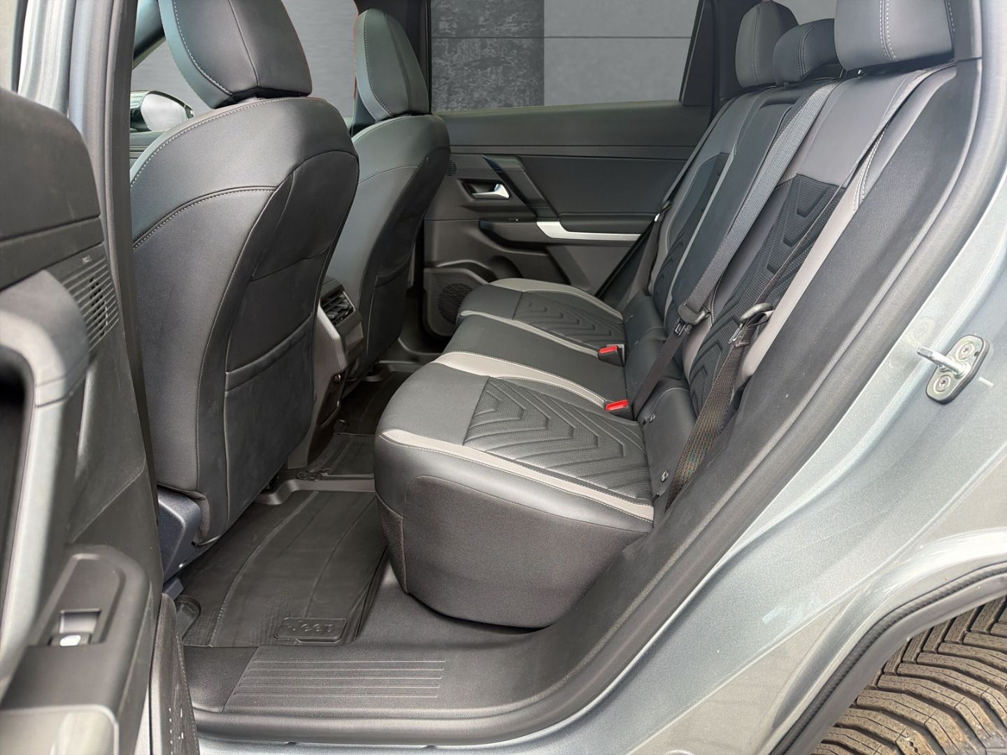 Jeep Compass - Bild 9