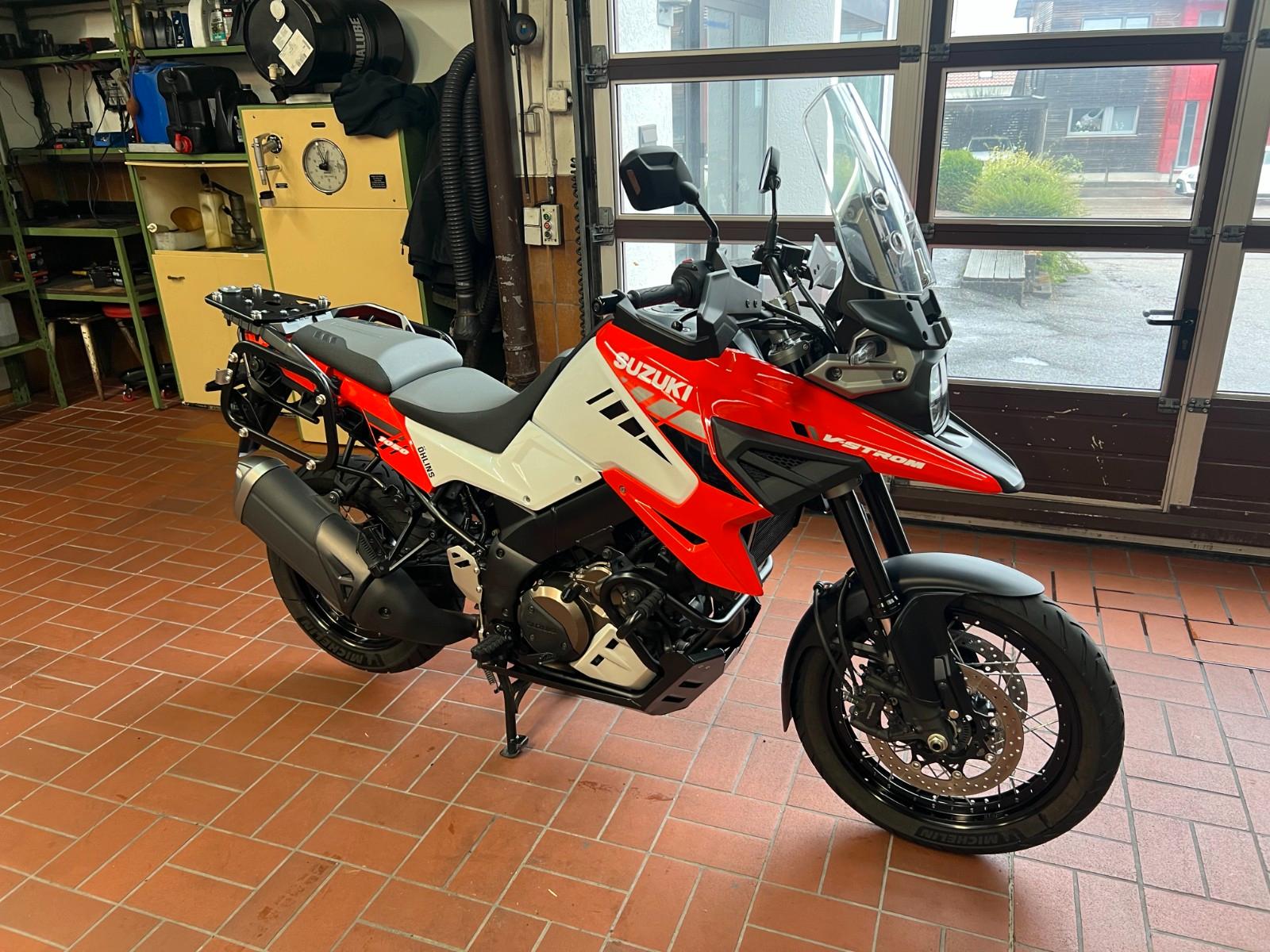 Suzuki DL 1050 XT