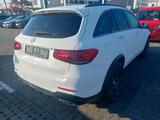 Mercedes-Benz GLC 400 d 4Matic AMG / MASSAGE / MEMORY / LEDER - weiße Mercedes-Benz GLC 400