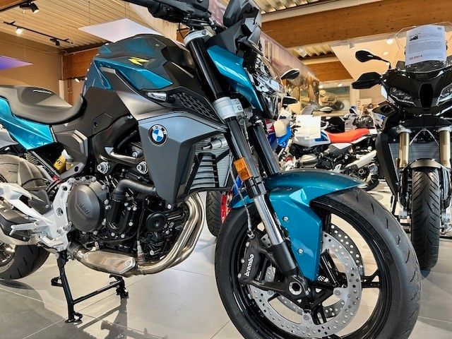 Fahrzeugabbildung BMW F 900 R , Aktion!