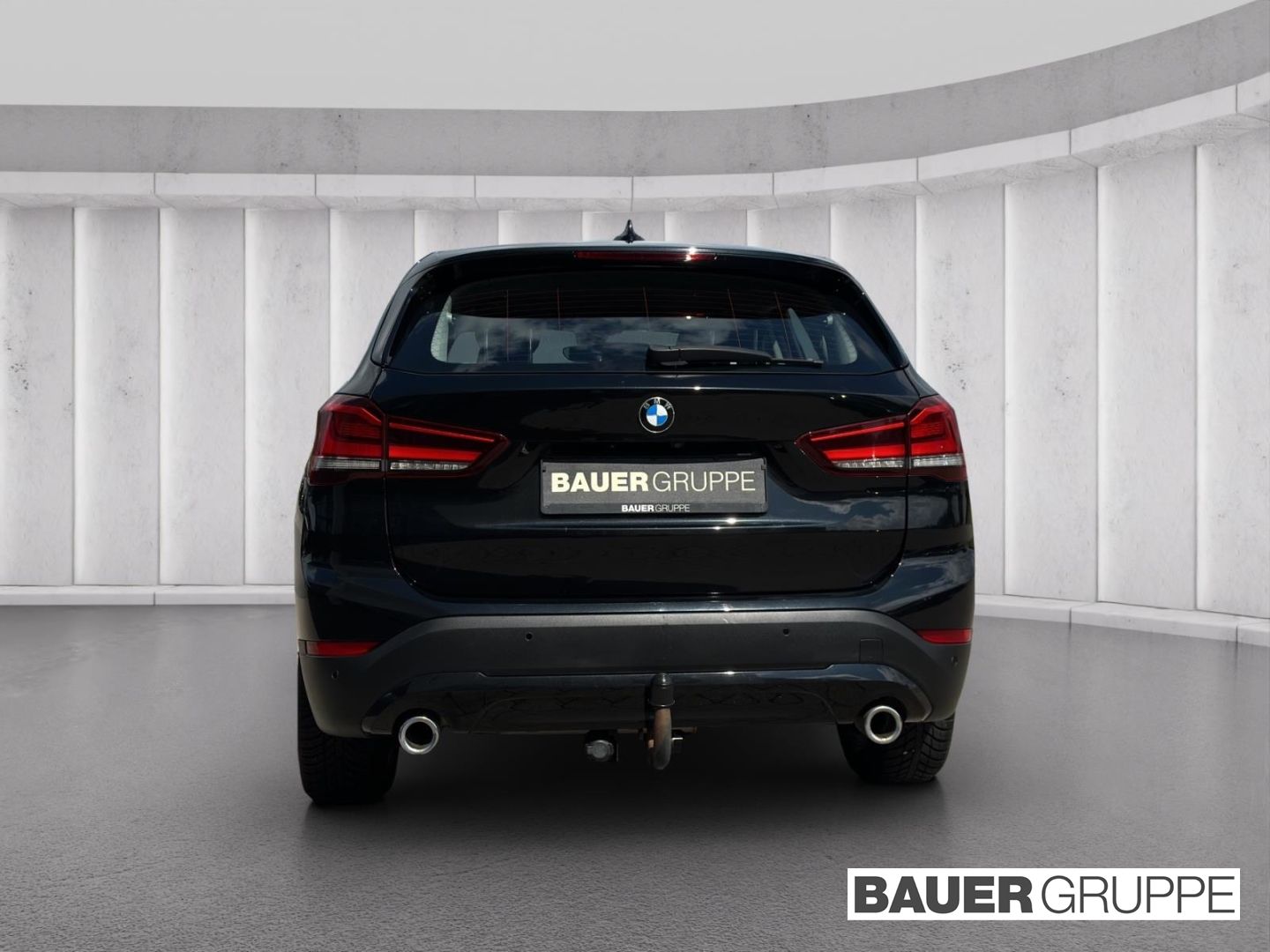 BMW X1 sDrive18d Advantage RFK AHK Navi LED El. Heck foto 5