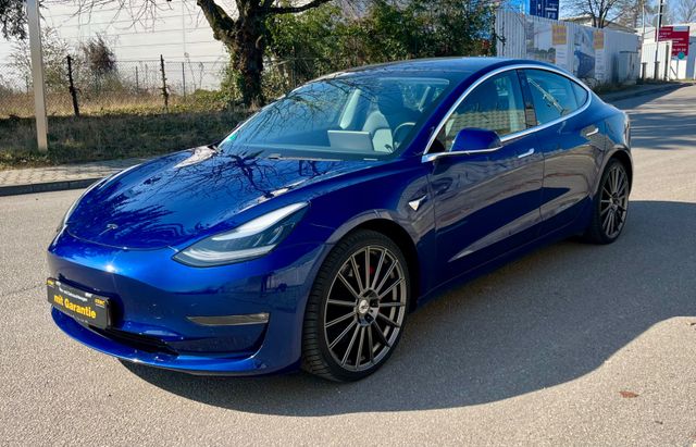 Tesla Model 3 Performance