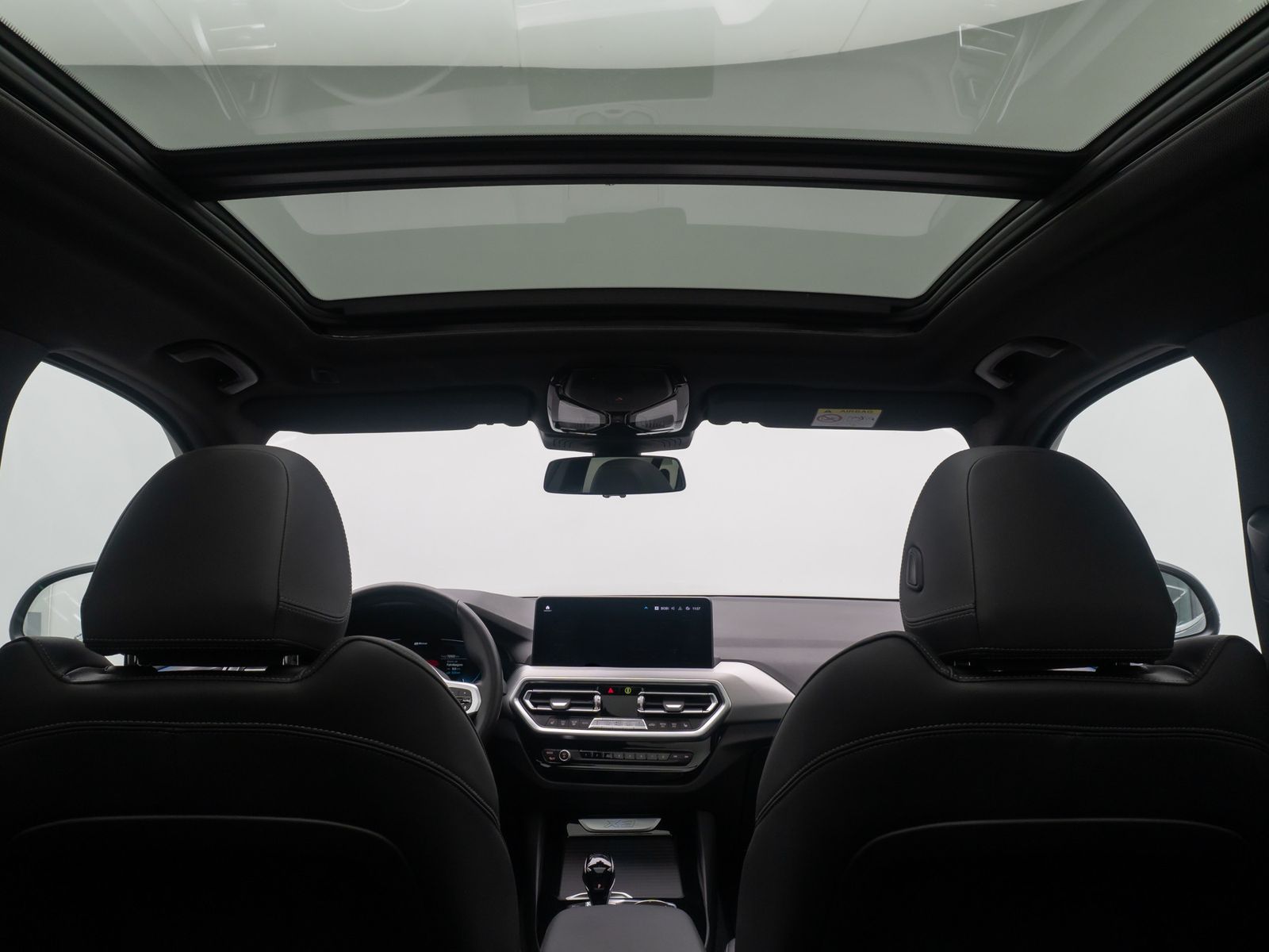 Fahrzeugabbildung BMW X3 xD30e Alarm DAB HiFi Kamera Sportsitz Panoram