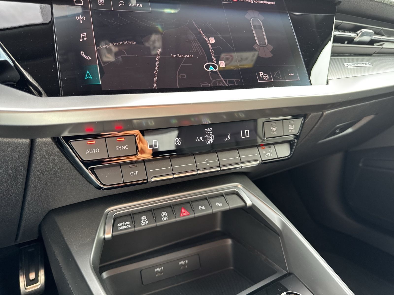 Audi S3 Sportback TFSI Nav ACC Assist sound optik foto 23