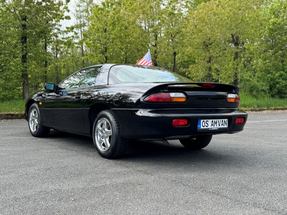 Fahrzeugabbildung Chevrolet Camaro Targa 3.8 deutsches Fzg erst 83.400 KM