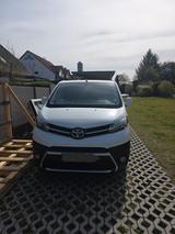 Toyota Proace (Verso) 1,5-l-D-4D 88kW compact  - : Van, Compact