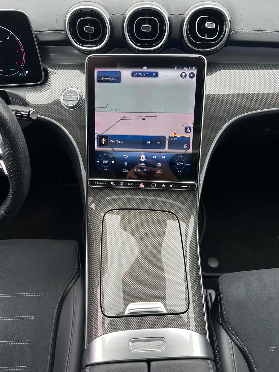 Fahrzeugabbildung Mercedes-Benz C 220d T AMG Line NAV+LED+ACC+KAMERA+PANO+STHZG
