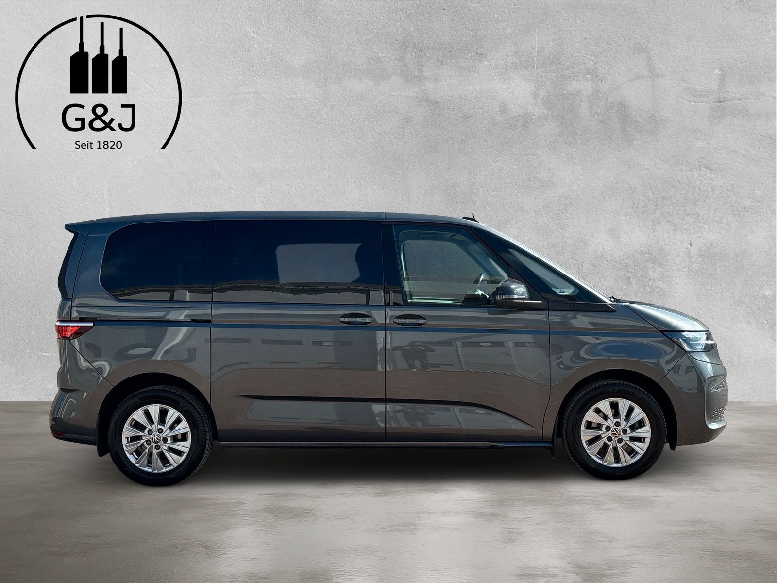 Fahrzeugabbildung Volkswagen T7 Multivan 2.0 TDI DSG RFK App-Connect