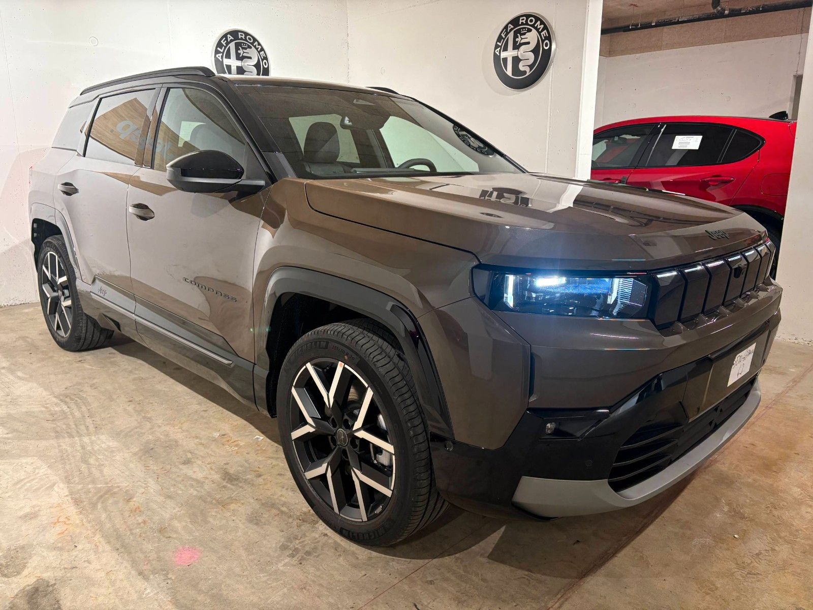 Jeep Compass Elektro 74 kWh 157 kW First Edition
