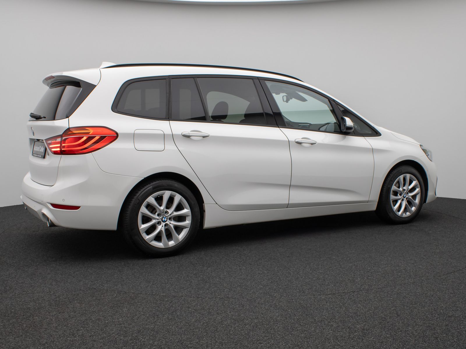 Fahrzeugabbildung BMW 220d Gran Tourer Advantage Kamera HUD Komfort