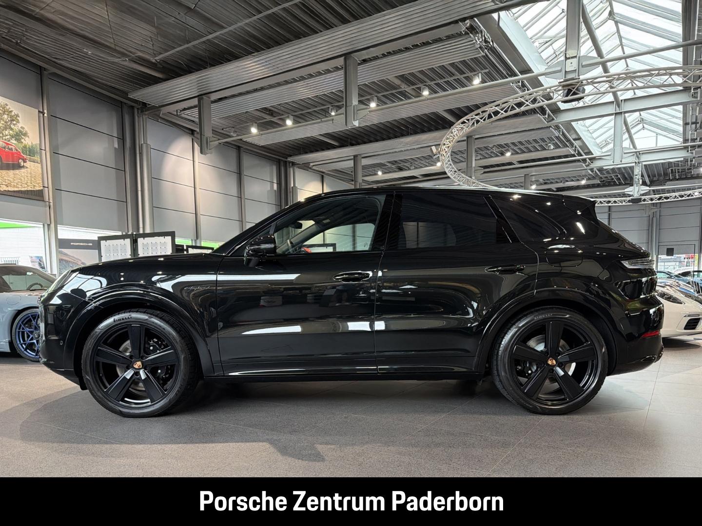 Porsche Cayenne E-Hybrid Black Edition HA-Lenkung BOSE