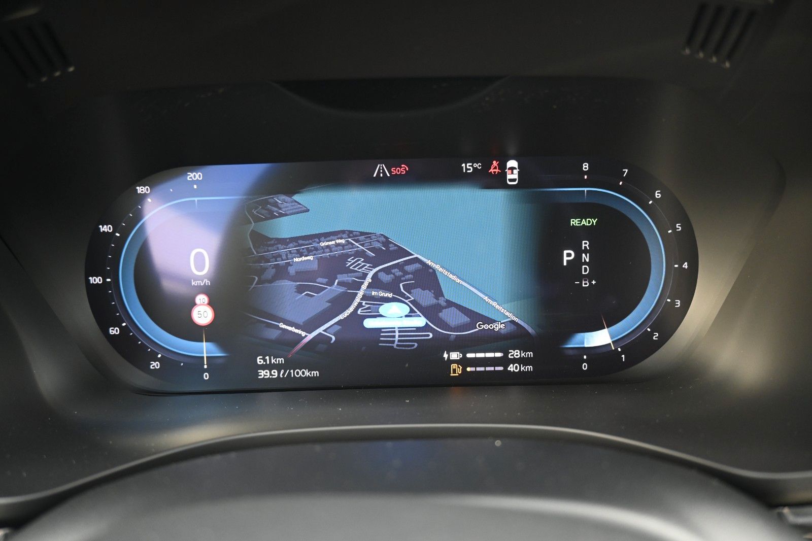 Fahrzeugabbildung Volvo XC60 T8 R Design PHEV MAPS*Luft*B&W*STHZG*HUD*