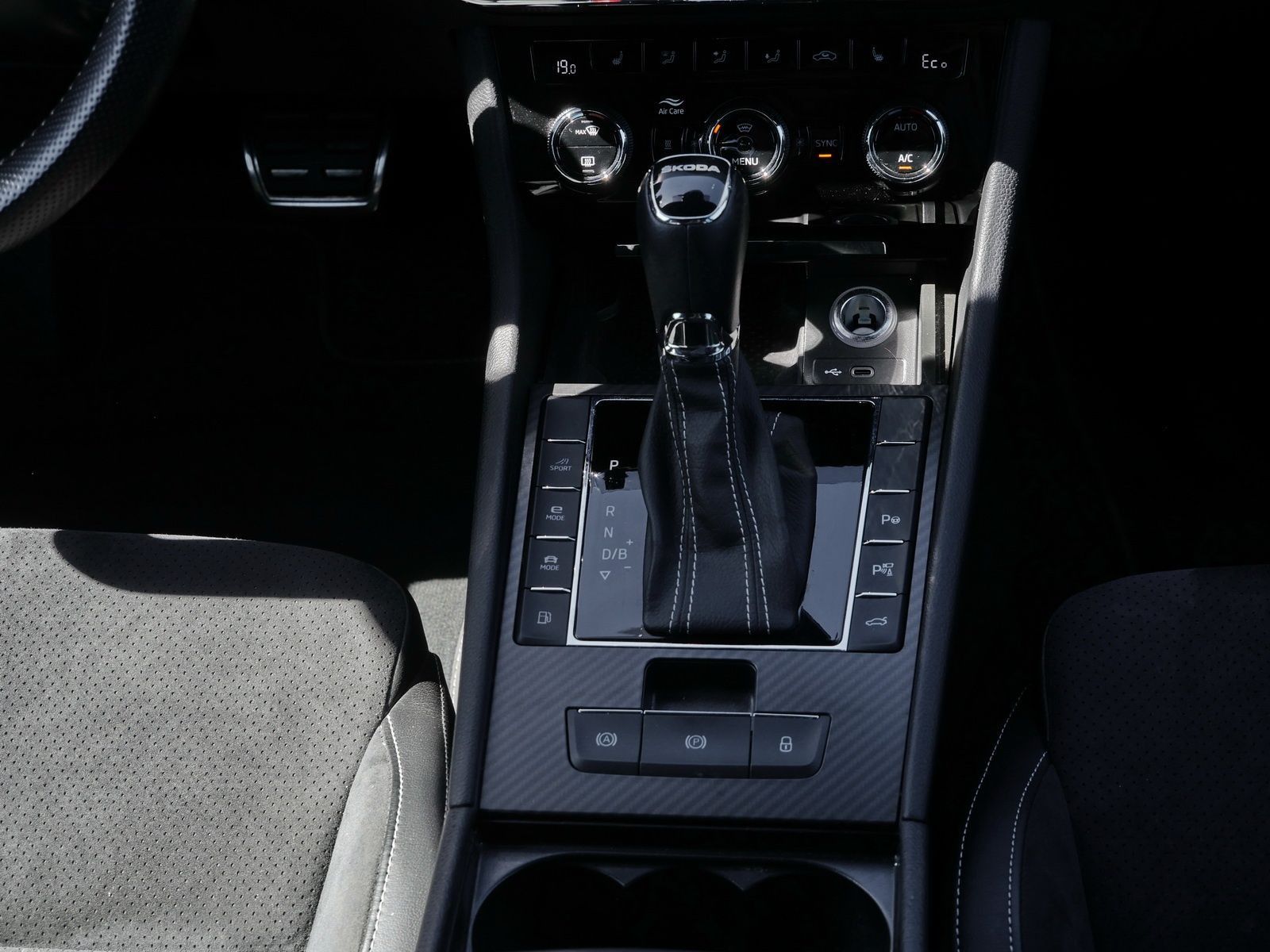 Skoda Superb - Bild 7