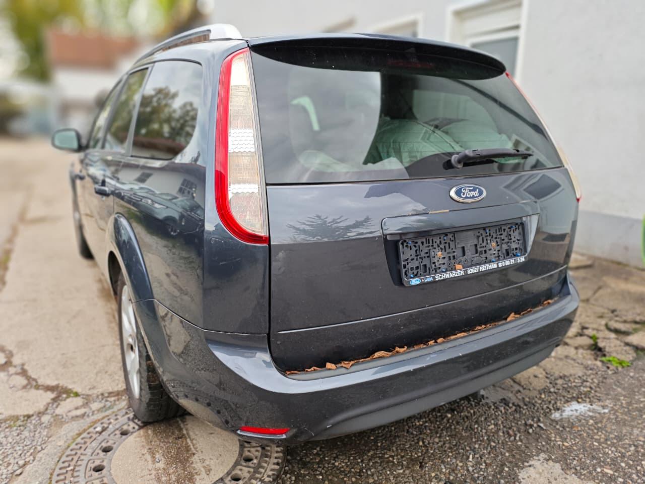 Ford Focus 2011 — photo 7