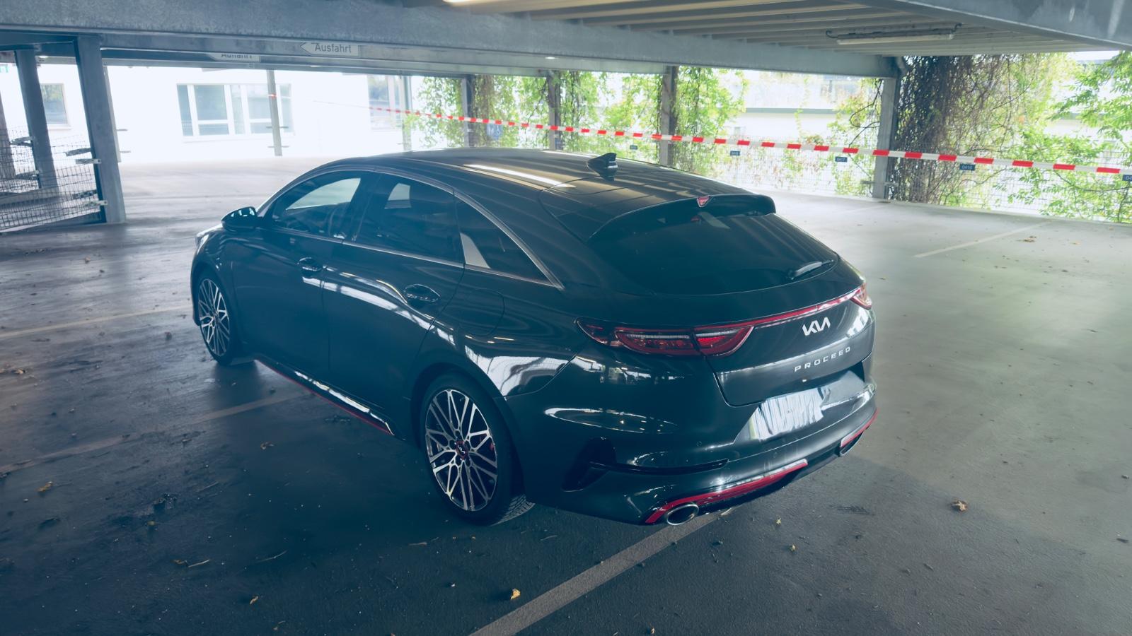 Kia  ProCeed 1.6 T-GDI DCT GT GT 1. Hand 34000Km