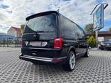 Volkswagen T6Multivan Generation Six,LED,DAB,ACC,Navi,Leder - Volkswagen T6 in Leipzig