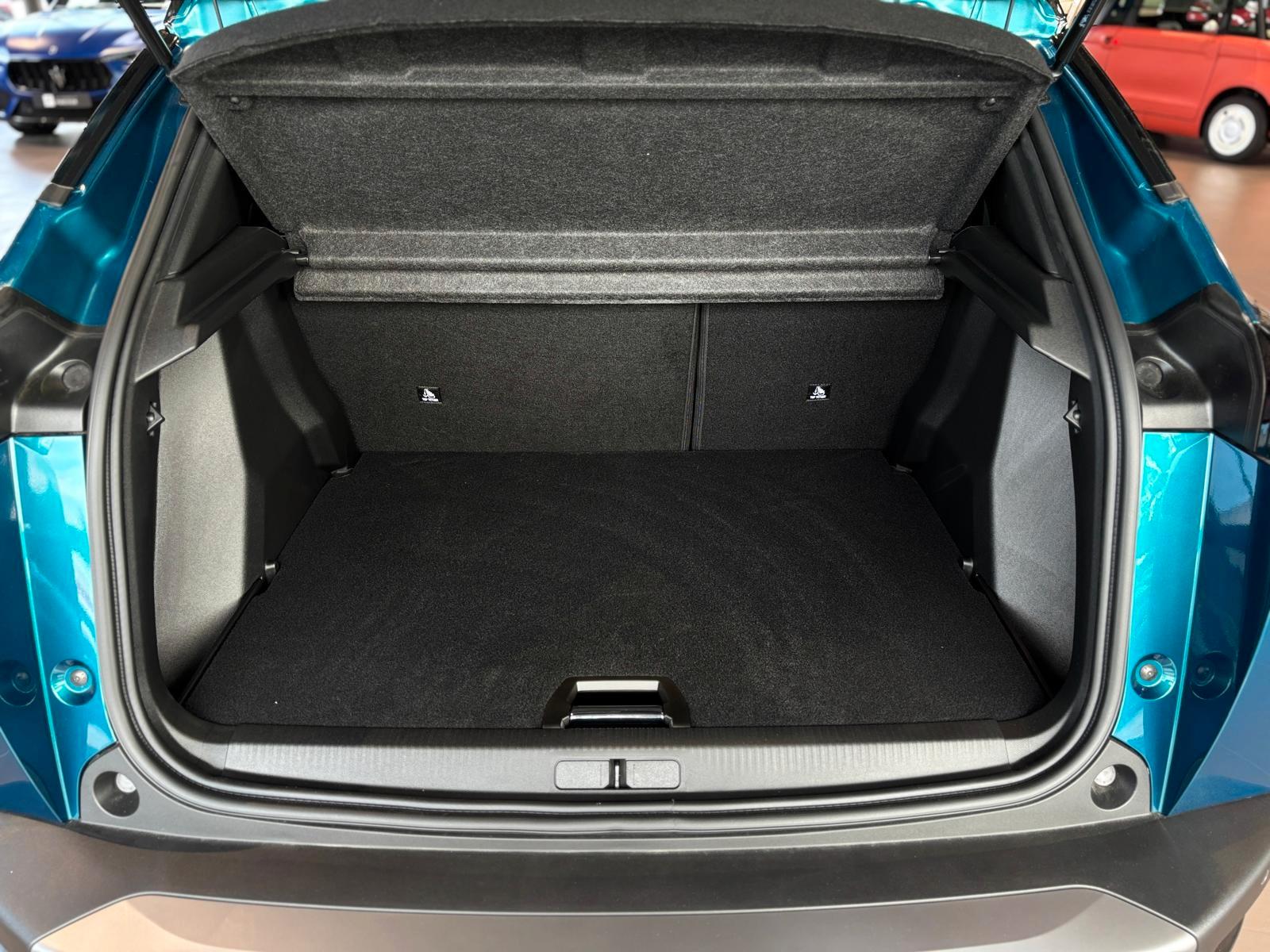 Peugeot e-2008 GT Exclusive