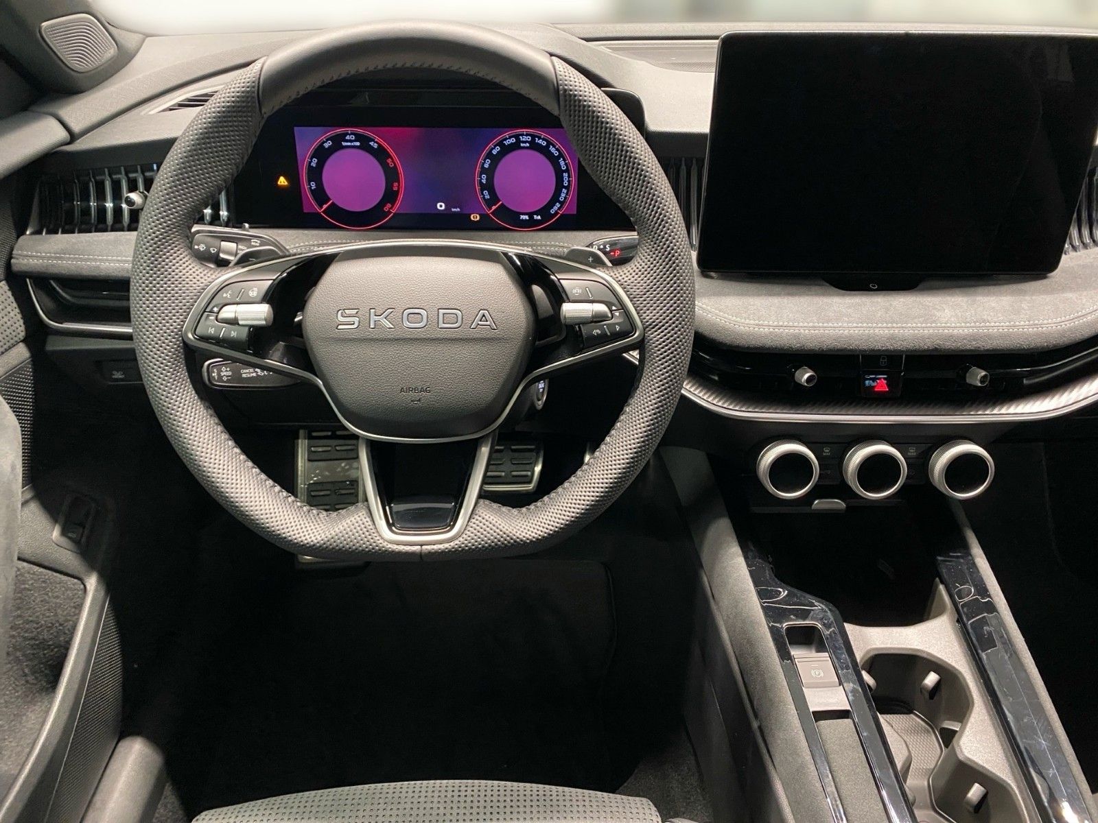 Skoda Superb - Bild 12