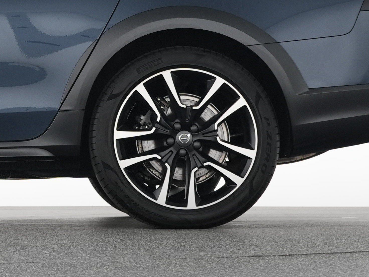 Volvo V90 CC Ultimate / B&W / Massage/ AHK/ Standheiz foto 17