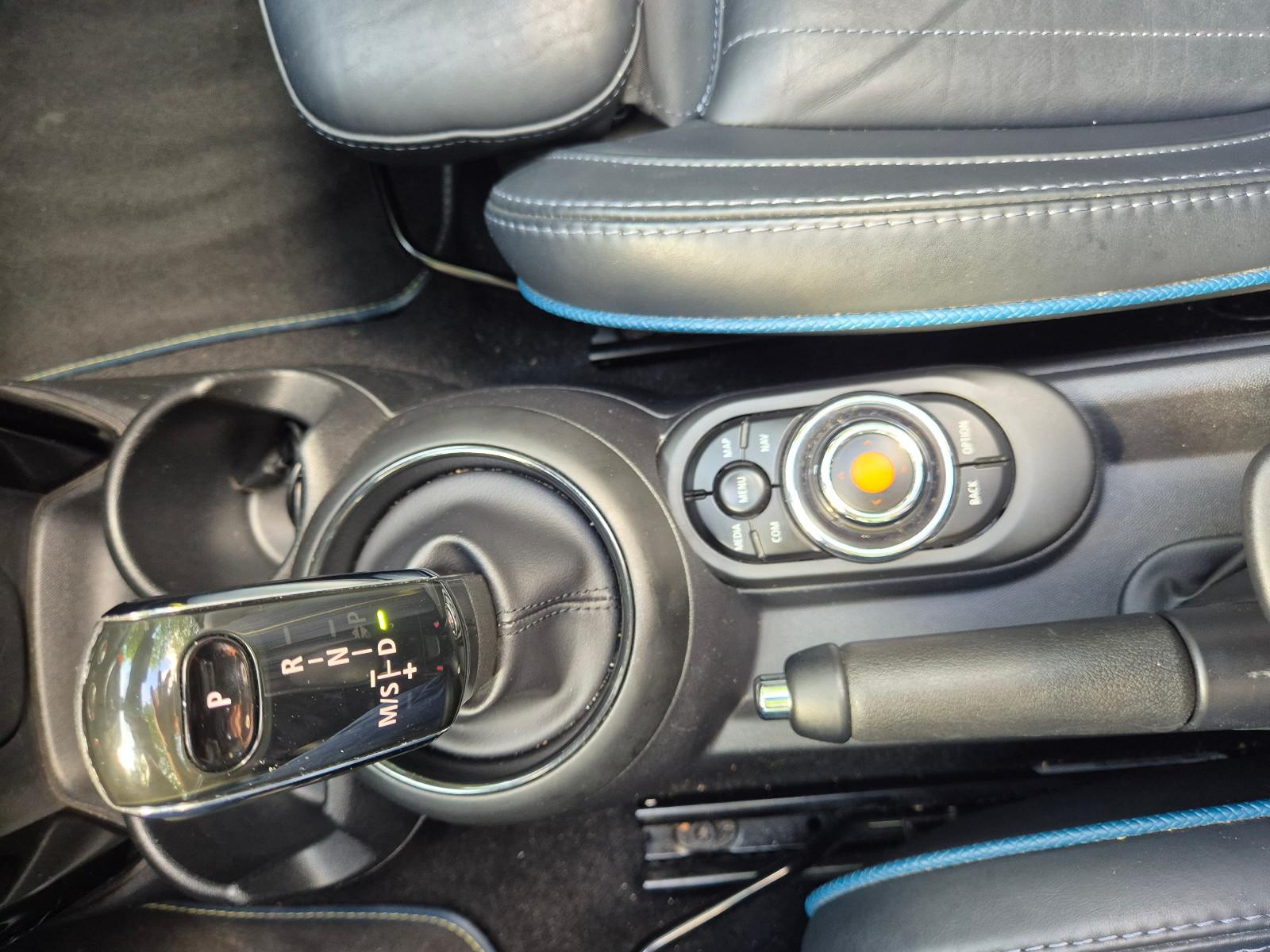 MINI Cooper S Cabrio Cooper S Sidewalk Cabrio Sid...
