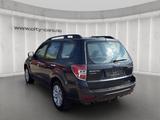 Subaru Forester 2.0X Comfort*Leder*Panorama*AHK* - Subaru Gebrauchtwagen von 2012