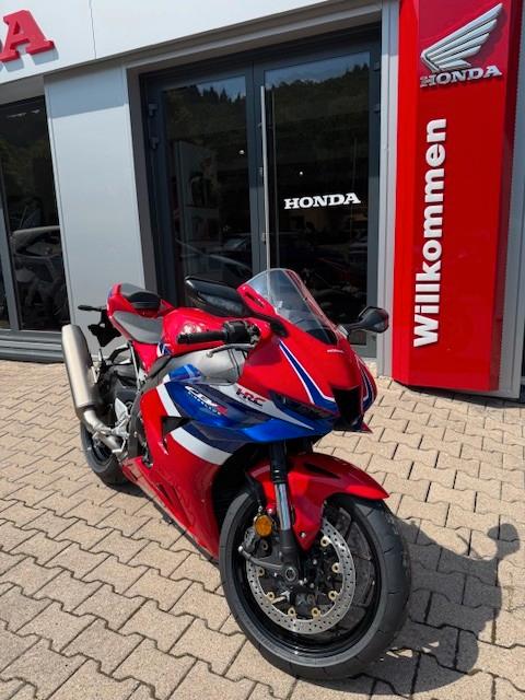 Honda CBR 1000 RR-R Fireblade